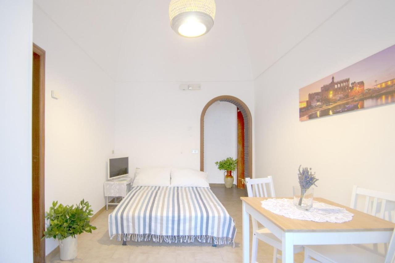 Domus Anna Villa Полиняно а Маре Екстериор снимка