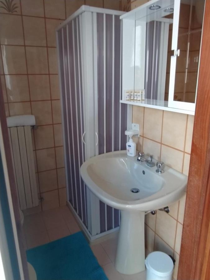 Domus Anna Villa Полиняно а Маре Екстериор снимка